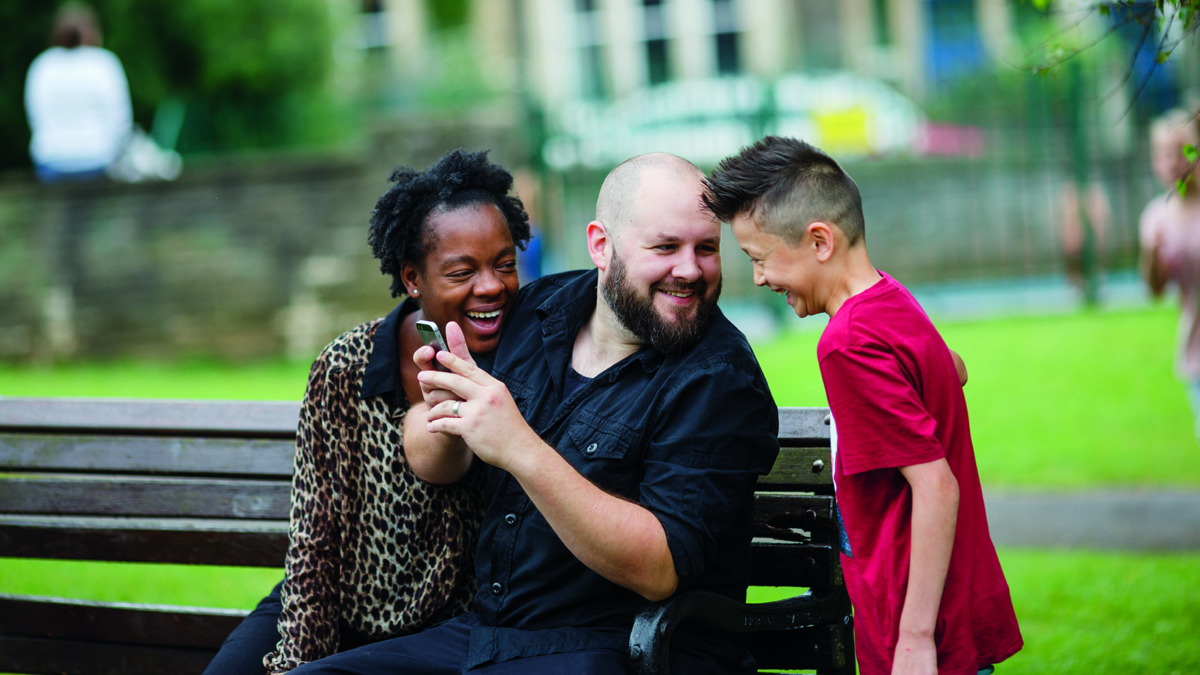 Assessing and supporting family and friends care | Research in Practice