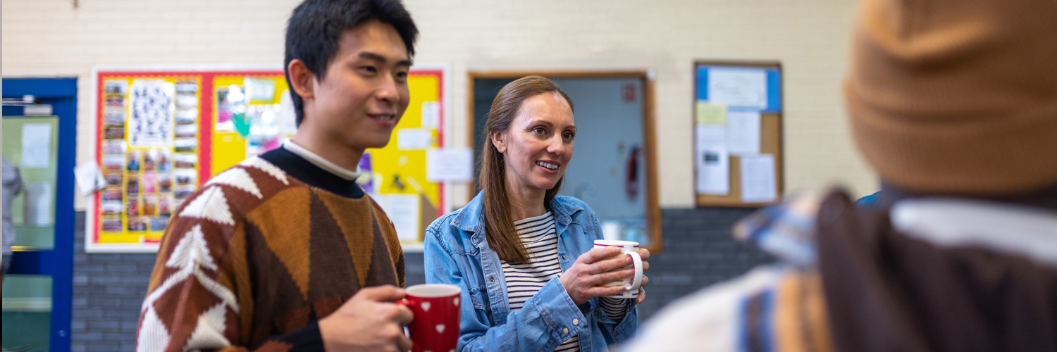 Supporting evidence-informed practice with adults | Research in Practice